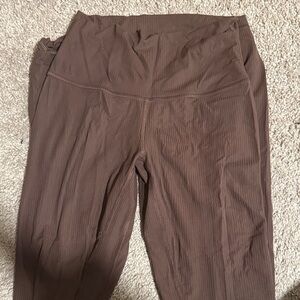 Ribbed Brown Lululemon Leggings never worn